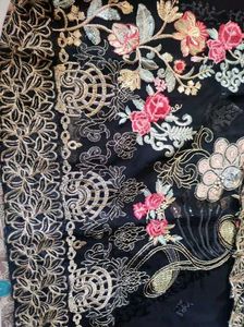 Black Floral Embroidered Pakistani Kurta Set