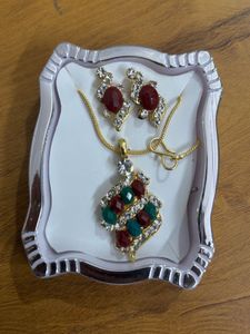 Pendant Set