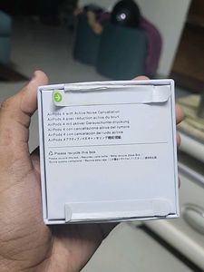 Apple Airpods Generation 4