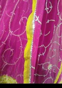 Beautiful Pakistani Kurta With Dupatta