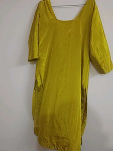 Vintage Embroidered Kurti Set With Plazzo Dupatta