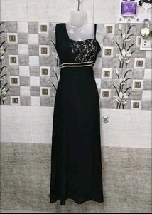 Elegant Black Maxi Dress