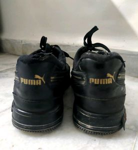 Puma Black Sneakers