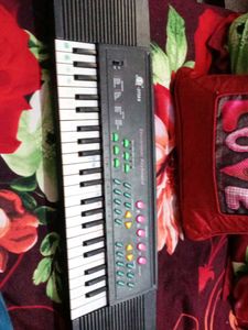 Electronic Keyboard