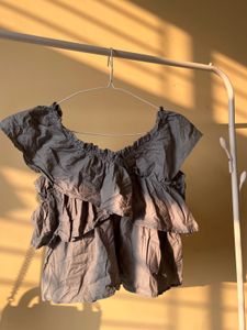Ruffle Top
