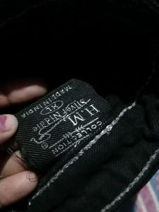 Black Cargo Jeans