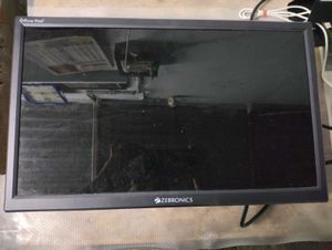 Zebronics monitor (18.5 inch)