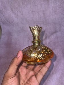 Jeanne Arthes Guipure &amp; Silk Ylang Vanilla Perfume