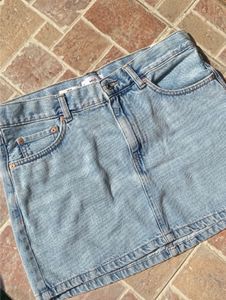 Mango Denim Mini Skirt fits smalll