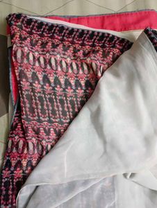Saree with Pink Blouse Piece