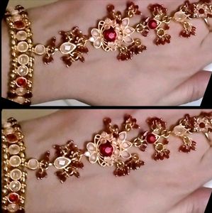 ✨Hand Jewellery Adjustable Good Quality No Defect