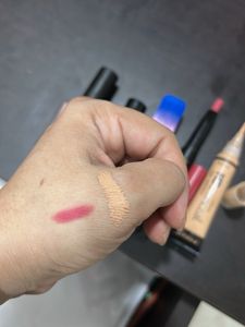 Makeup Bundle: Nail Polish, Lip &amp; Face (6, items))