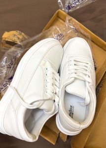 Vendoz 40White Sneakers water protection