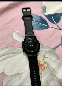Noise ColorFit Helo Smartwatch