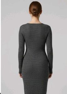 Elegant Gray Knit Midi Dress
