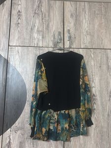 Korean Top