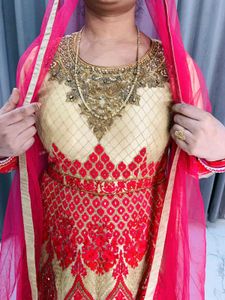 Ethnic Wedding Gown With Duppata And Lagging