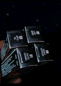 Staze 9to5 Y.u.m.m.y Lip Gloss Balm