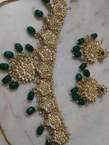 Green Kundan Set