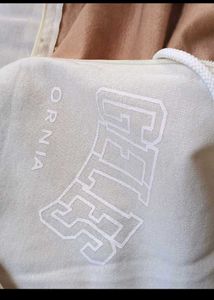 LA Graphic Zip-Up Hoodie