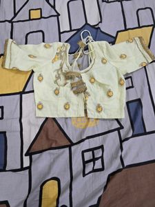 net lehanga with embroidery