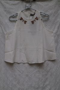 WHITE EMBELLISHED TOP