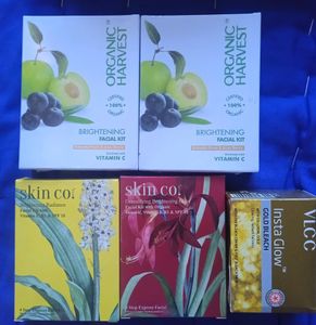 Skin Co.& Organic Harvest Facial Kit