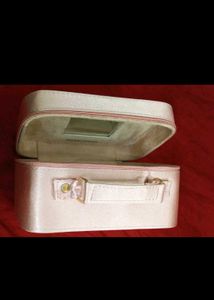 Faces Canada Vanity Box