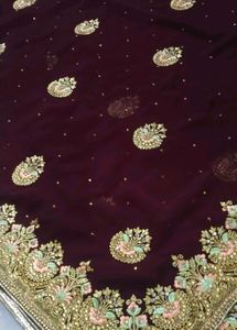 Kundan Work Saree .. Pretty Sare