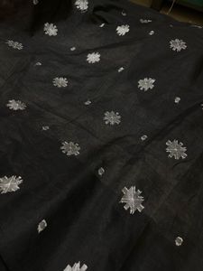 Elegant Striped Saree ( aesthetic)