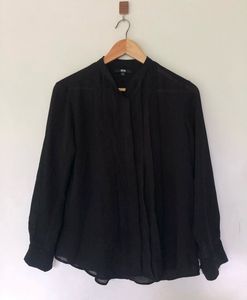 Uniqlo Black Top