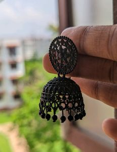 Traditional Black Jhumka-Earrings