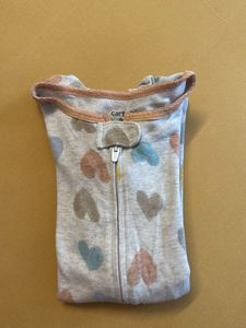 Carter&#39;s Heart Print Footed Pajamas - 9M