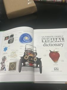 Ultimate Family Visual Dictionary