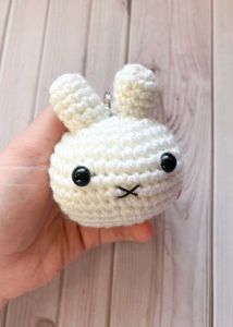 Bunny crochet keychain