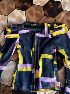 would pair up amazingly with a crop top nd jeans