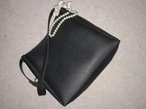 Elegant Black Handbag