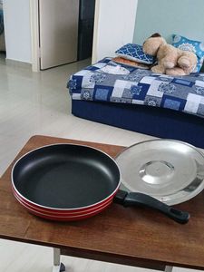 Non-Stick Fry Pan(new) no tag