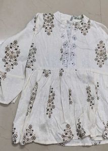 White Floral Print Tunic Short Kurti