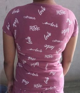 Love Print Tee - Casual &amp; Comfy