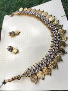 Lakshmi Coin Neck Piece With Earing Jewellery