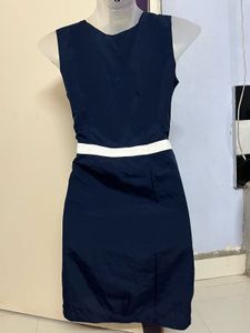 Tokyo Talkies Navy Blue &amp; RedColourblocked Sheath
