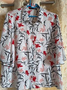 ⭐️Van Heusen⭐️ Floral shirt