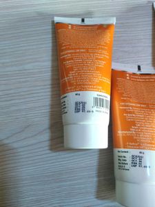 The Derma Co Sunscreen Pore Minimizing Priming Sun