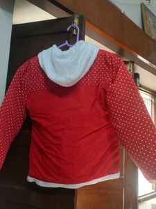 #girls_kids_red_white_dotted_winter_jacket
