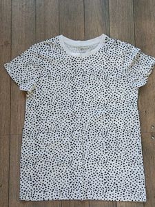 Women Shorts And Primark Tshirt Combo Offer