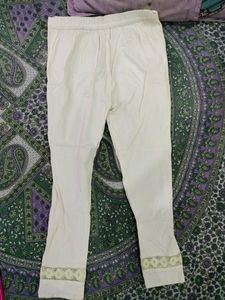 Light Cream Colour Cigrette Pant For Women