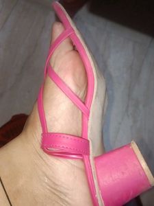 👠