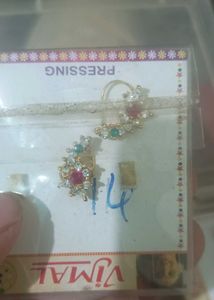 Lavni Nose pin