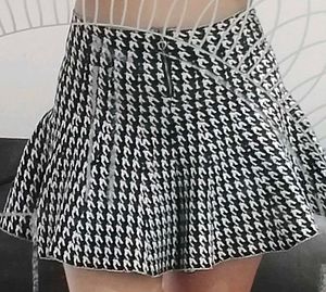 Houndstooth mini Skirt